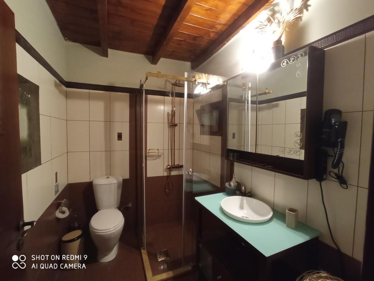 Petra Thea Villa Karítaina Buitenkant foto