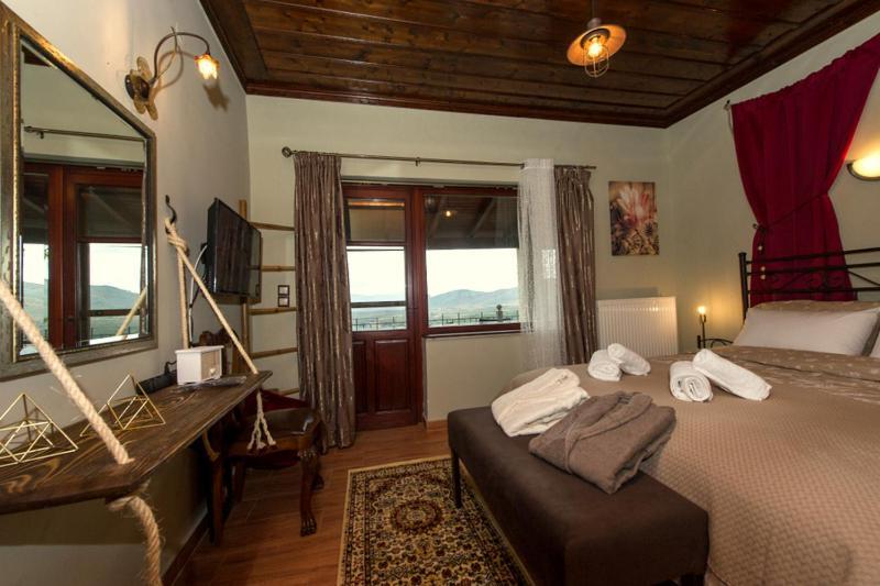 Petra Thea Villa Karítaina Buitenkant foto
